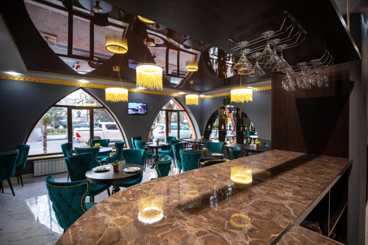 哥里 Georgia Gold酒店 外观 照片