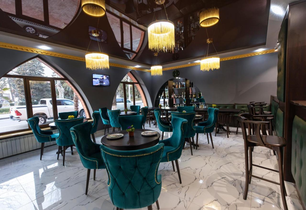 哥里 Georgia Gold酒店 外观 照片
